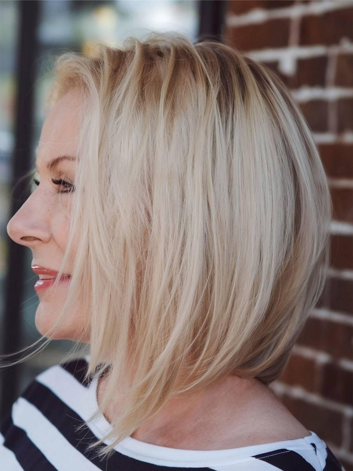 Longer stacked bob with graduation