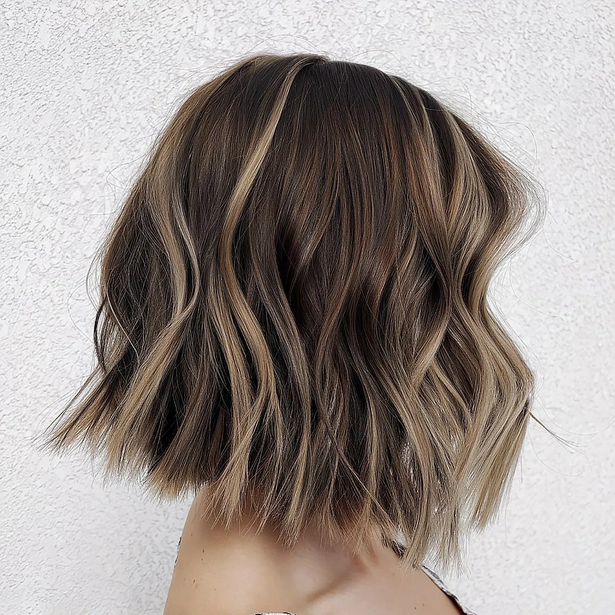 Tousled choppy bob for straight hair
