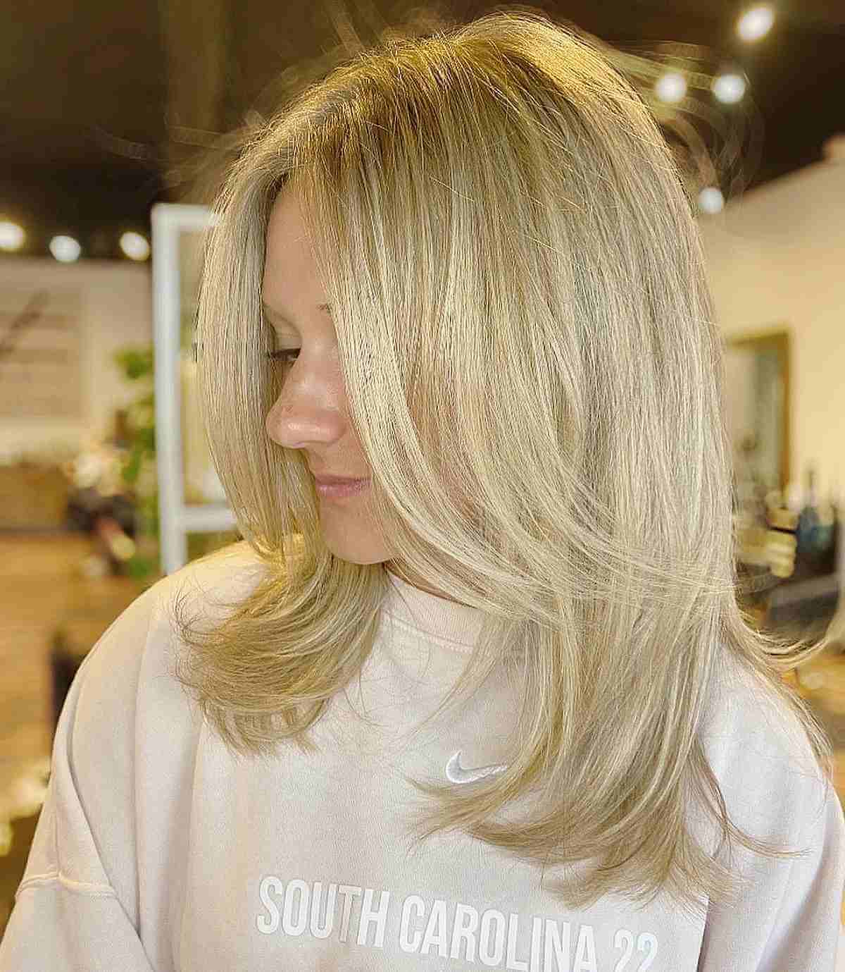 Trendsetting Medium Straight Wolf Cut with Layers
