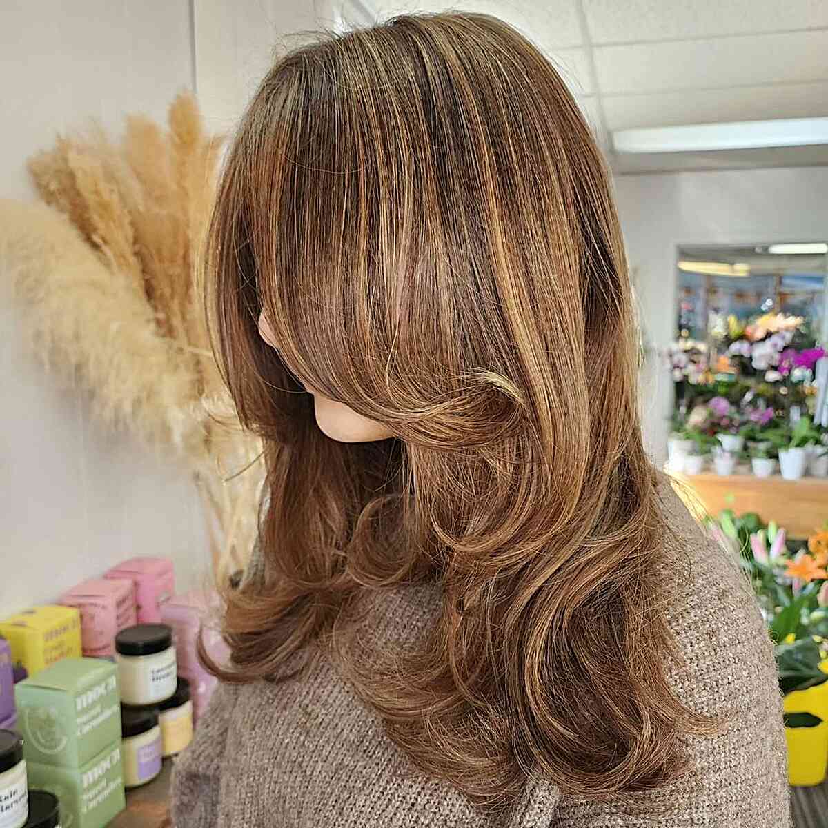 Warm Caramel Highlights on Mid-Length Dark Hair