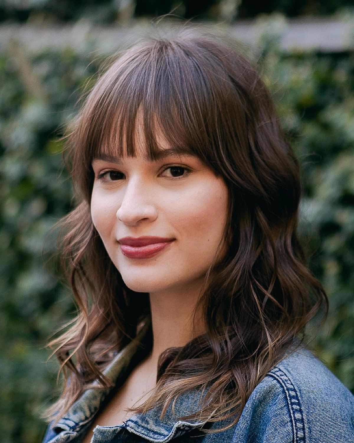 Wonderful beachy waves with layers on medium-length hair
